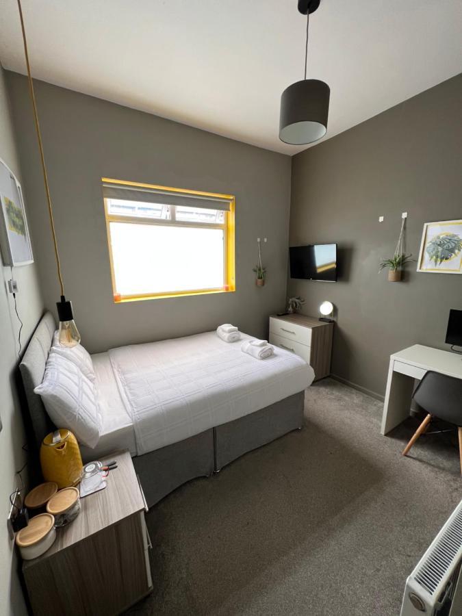 Eccles Hotell Manchester Exteriör bild