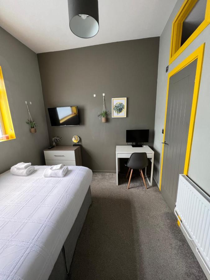 Eccles Hotell Manchester Exteriör bild